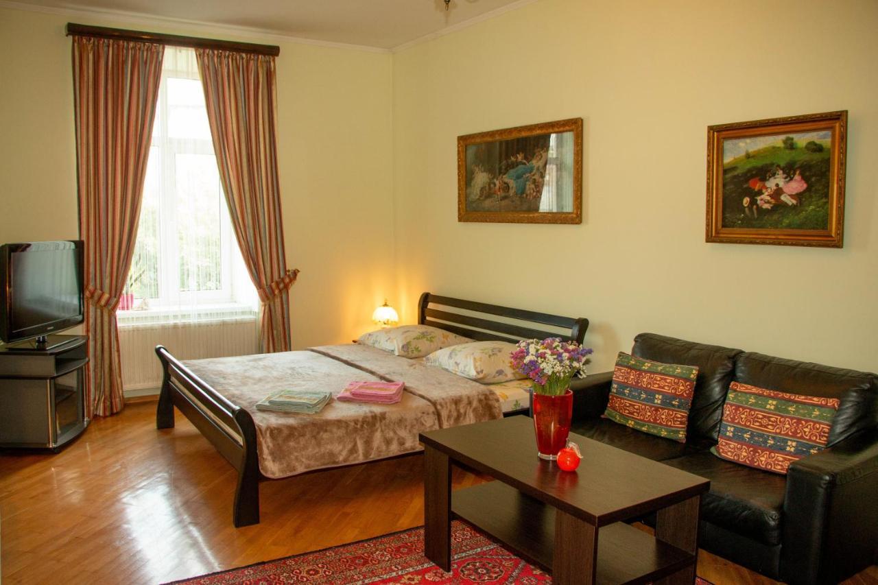 The Heart Of Lviv Apartment Екстериор снимка