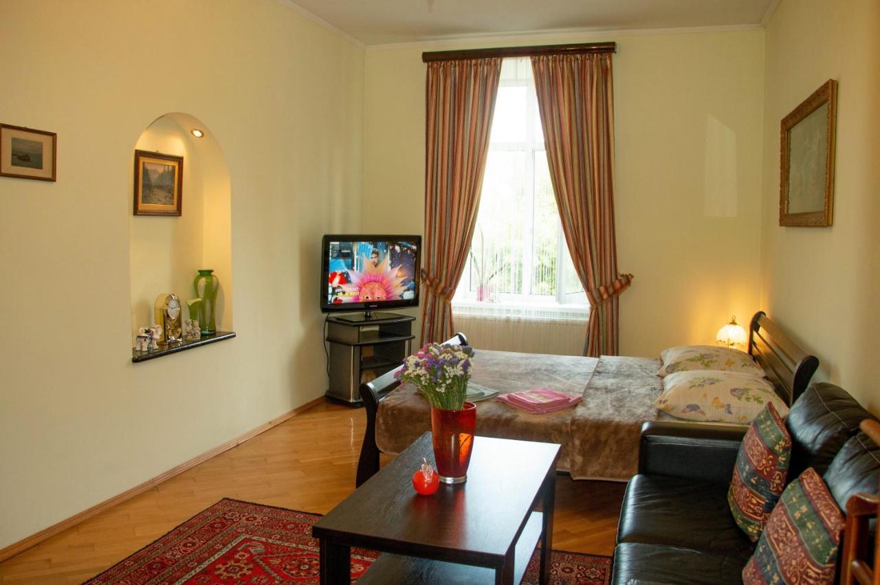 The Heart Of Lviv Apartment Екстериор снимка