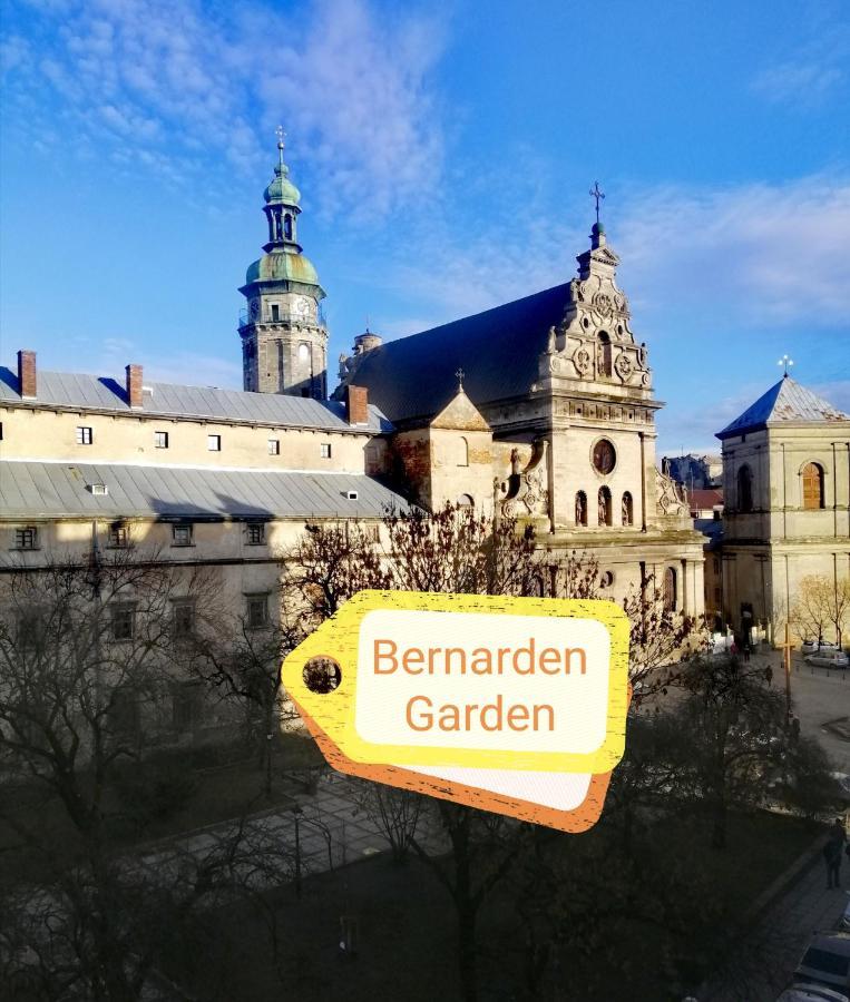 The Heart Of Lviv Apartment Екстериор снимка