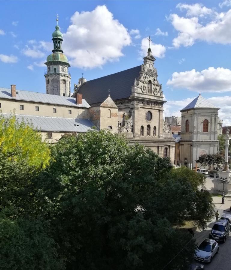 The Heart Of Lviv Apartment Екстериор снимка